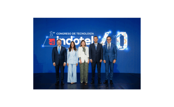 Jurado del I+D Lab indotel 4.0 Regis Batista, Julissa Mateo, Osvaldo Larancuent isocdo